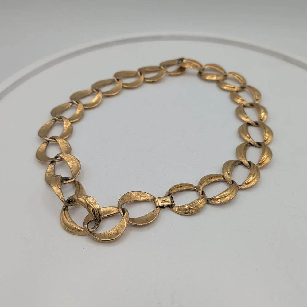 Vintage Napier Yellow‎ Gold Tone Textured Chunky Crescent Link Choker Necklace
